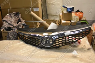 Облицовка радиатора Haval H5 (уценка)