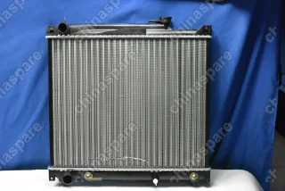 Радиатор охлаждения SAT Suzuki Grand Vitara, Escudo J20A/H20A/H25A 94-04