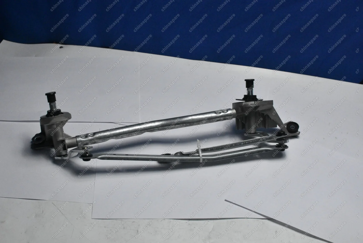 Трапеция стеклоочистителей Nissan Note 05-14 LHD