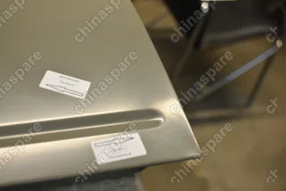 Дверь задняя нижняя (борт) грузового отсека пикапа Great Wall Wingle 3, 5 (уценка)