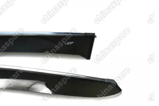 Дефлекторы окон Geely Atlas 2018- COBRA (хромированный молдинг)