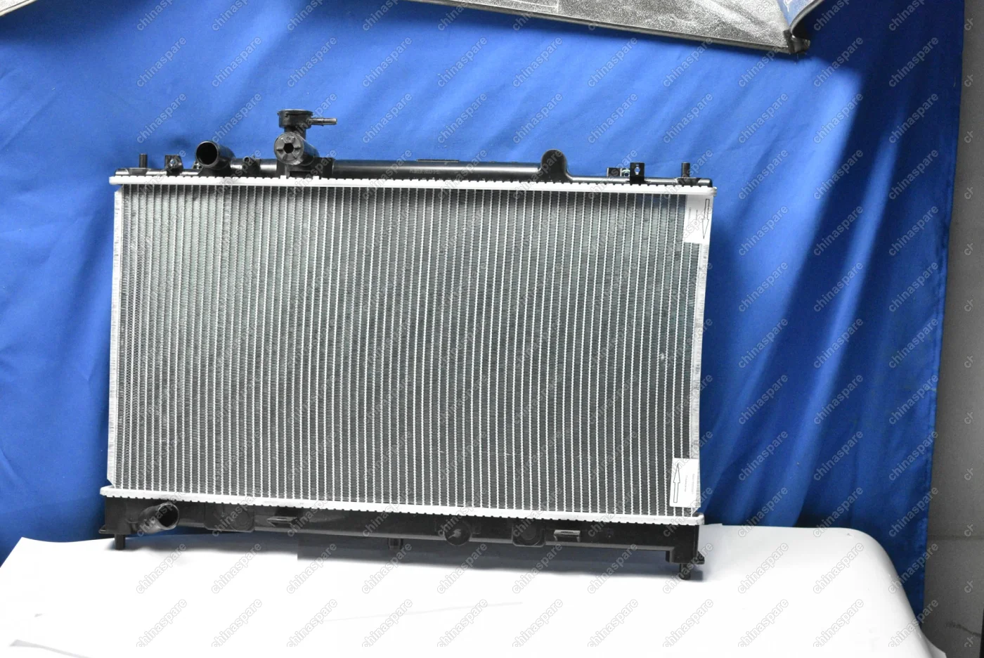 Радиатор охлаждения двигателя FAW Besturn X80 New (уценка)