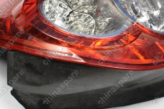 Фонарь задний правый Lifan Breez (уценка)