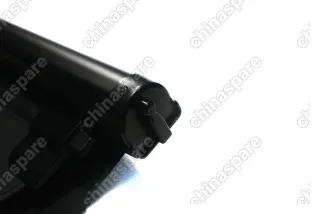 Шторка багажника Mitsubishi Pajero 4 2006-2019