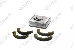 Колодки тормозные задние JustDrive Mitsubishi Outlander/Airtrek I 2,0-2,4 03-06 / Grandis 2,0D-2,4 04> / Pajero