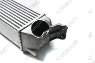 Интеркулер Hyundai Grand Starex 2007- 2.5, D4CB (уценка)