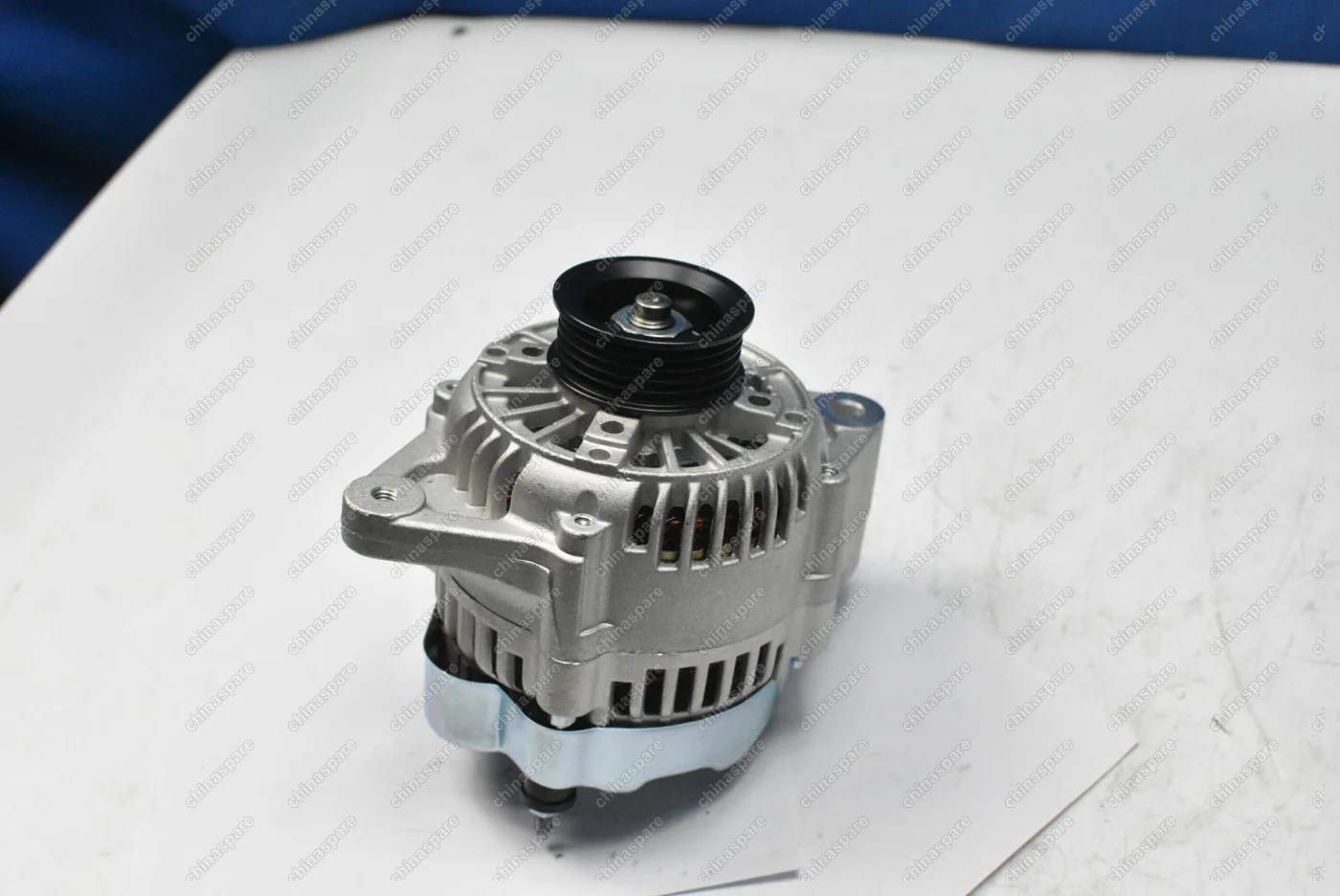 Генератор Suzuki Escudo (Grand Vitara) TD54W J20A