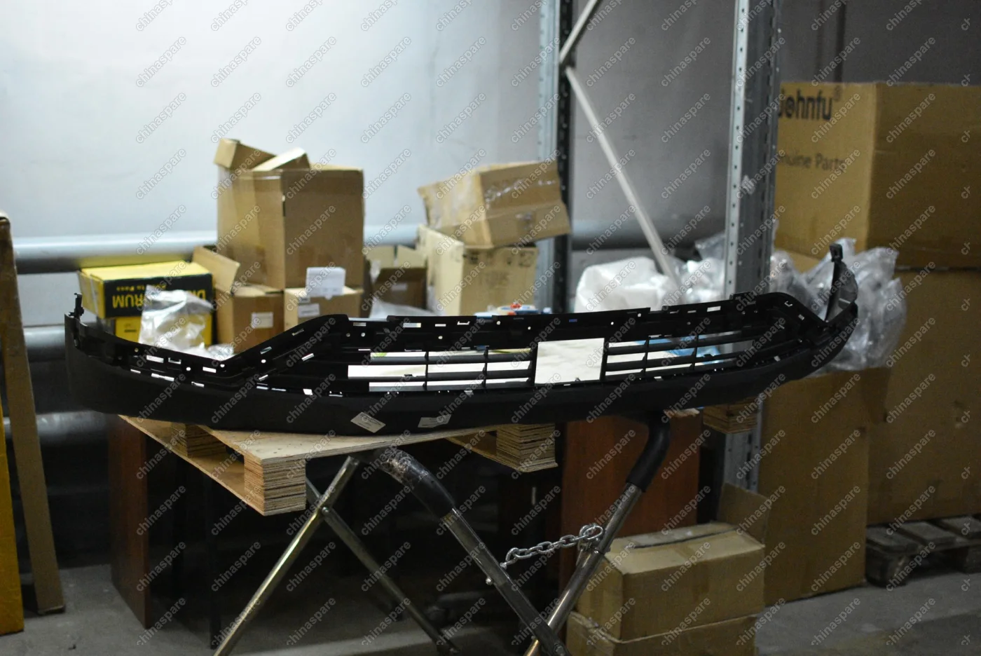 Бампер передний (нижняя часть) Chery Tiggo 7 Pro (уценка)