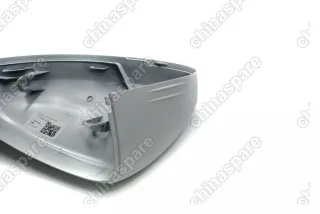 Крышка зеркала правая под ассистент (окрашенная), цвет белый