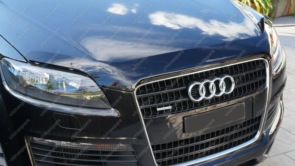 NLDSAUDQ70612 Дефлектор капота темный  AUDI Q7 2006-2015