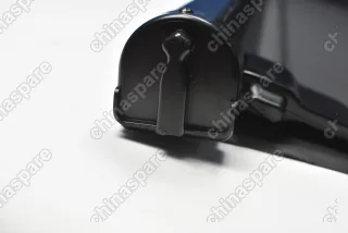 Шторка багажника Mitsubishi Pajero IV 2006-2019 (уценка)