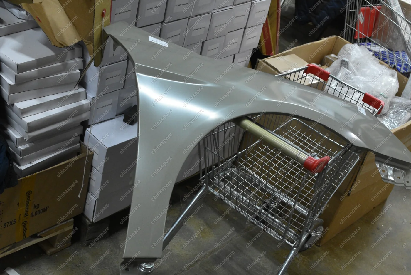 Крыло переднее правое SIMYI Geely Emgrand EC7 Sedan (уценка)