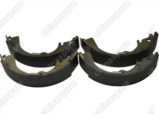 Колодки тормозные барабанные задние Toyota Hiace H10 90- / Hilux N10 99- / LC 60, 70 81-, Previa R10, R20 90-