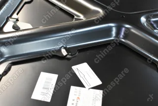 Капот Geely Emgrand X7 (уценка)