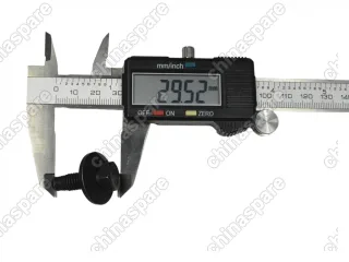 Винт M8x20 мм / Chevrolet Opel