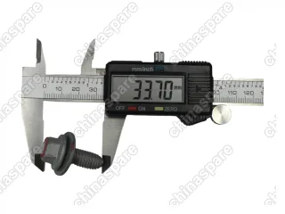 Болт M10x26 мм (усилительной пластины заднего сайлентблока переднего подрамника)