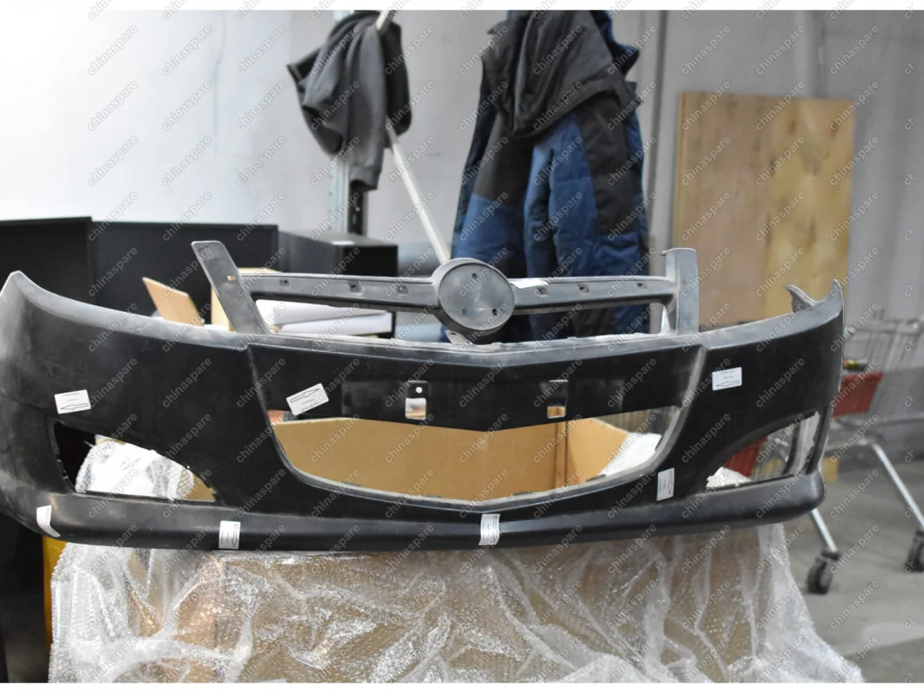 Бампер передний Geely MK Sedan (уценка)