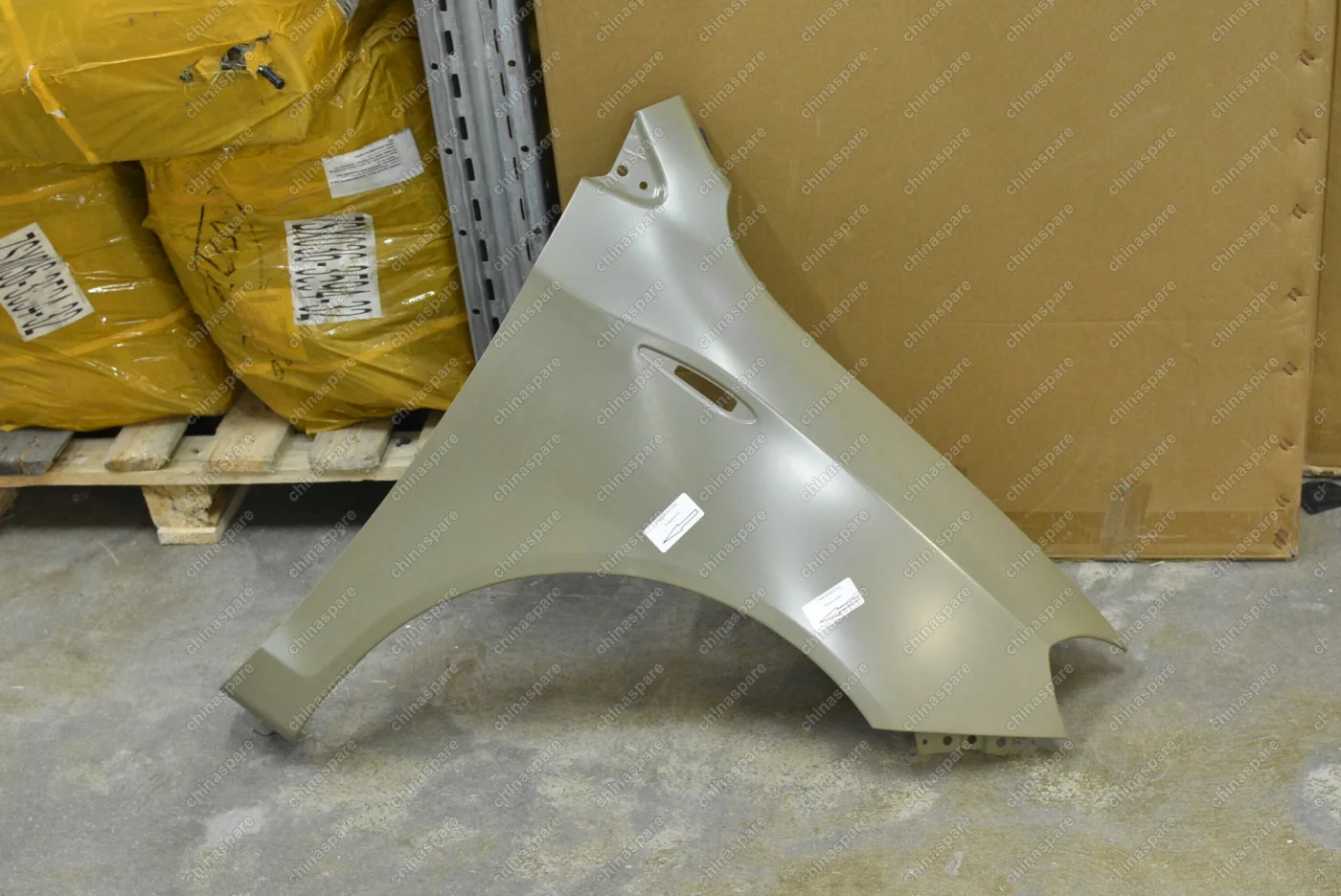 Крыло переднее правое Chery Bonus (уценка)