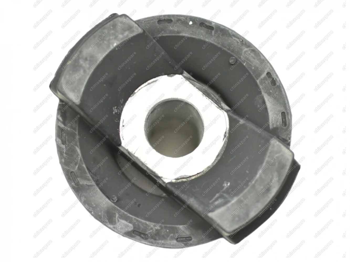 Сайлентблок подрамника передний YNK Mercedes ML-Class 164