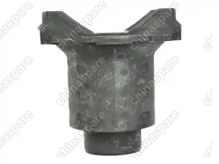 Сайлентблок подрамника передний YNK Mercedes ML-Class 164