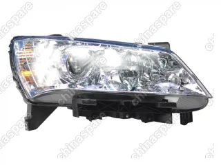 Фара головного света правая Geely Emgrand