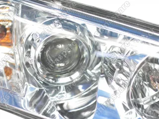 Фара головного света правая Geely Emgrand