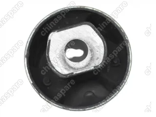 Сайлентблок переднего верхнего рычага YNK Land Rover Range Rover