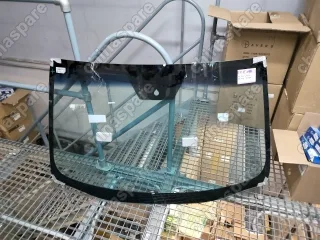 Стекло лобовое (с датчиком дождя) Chery M11 4D SED / 5D HBK