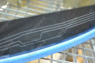 Стекло лобовое (обогрев щеток, датчик дождя) Kia Sorento II 09-12 (уценка)