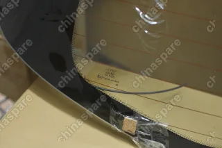 Стекло заднее (с отверстием под стеклоочиститель) Lifan X50 5D SUV