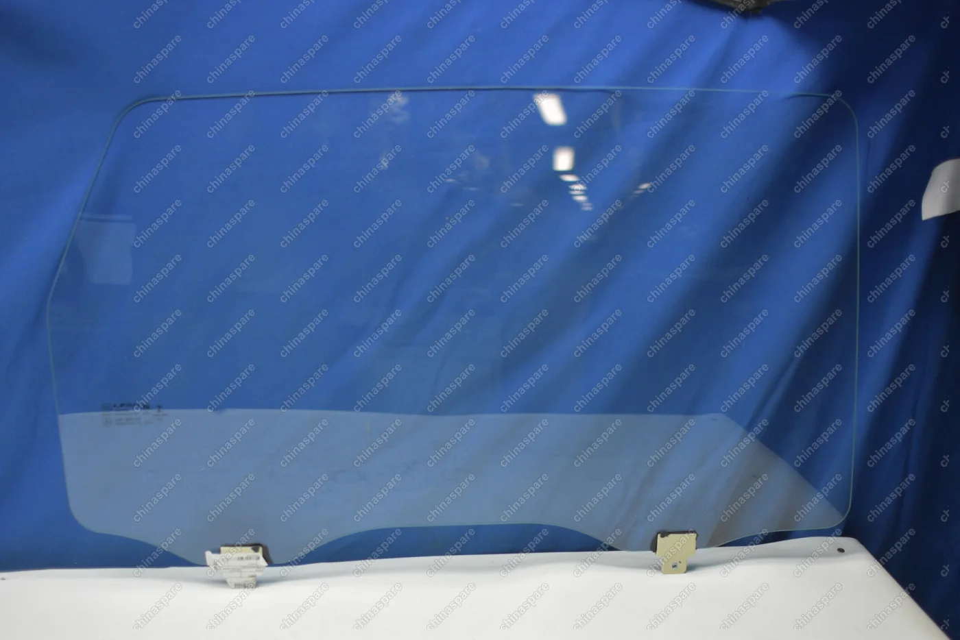 Стекло двери задней правой Lifan Myway