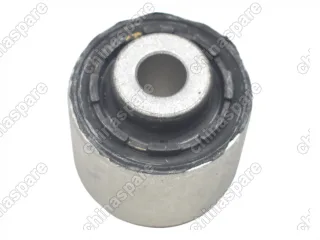 Сайлентблок рычага YNK Mercedes C-CLASS (W205)