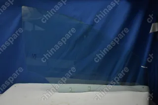 Стекло двери передней правой Chery Tiggo 2