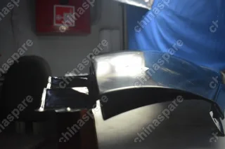 Крыло переднее правое SIMYI Geely Emgrand X7 (уценка)