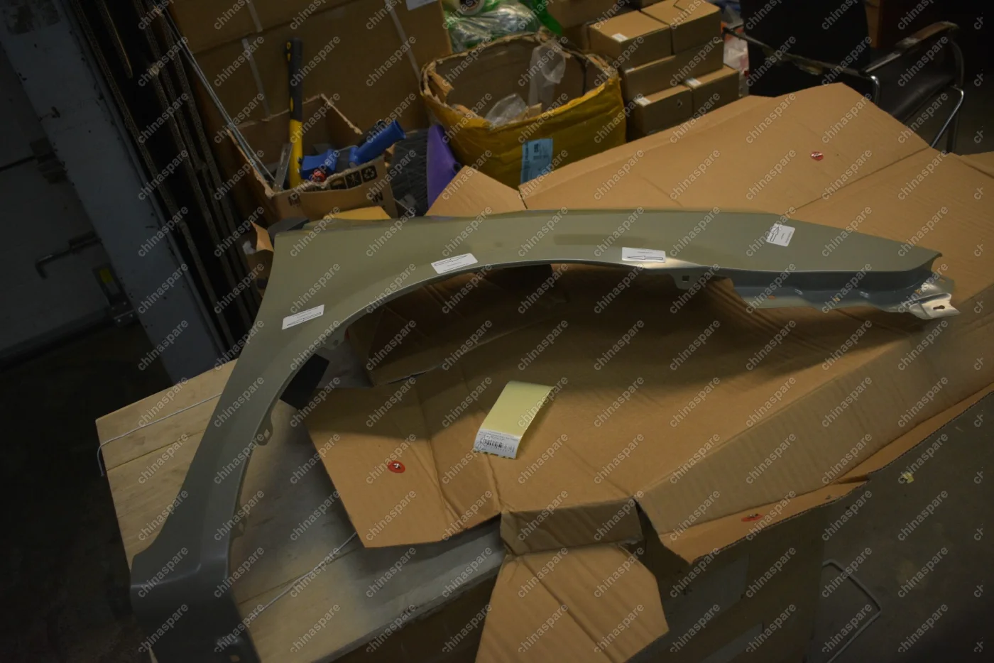 Крыло переднее правое SIMYI Geely MK Cross (уценка)