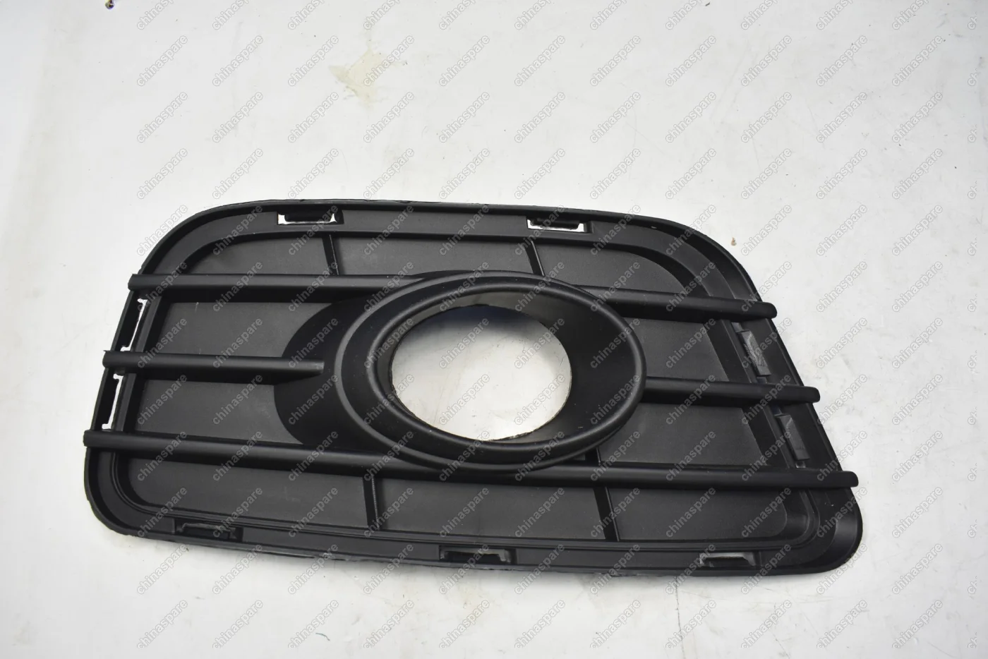 Рамка противотуманной фары правая Zotye T600 (Второй сорт)