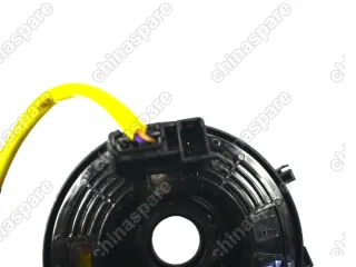 Шлейф подрулевой Toyota Fortuner 15- / Hilux 15-