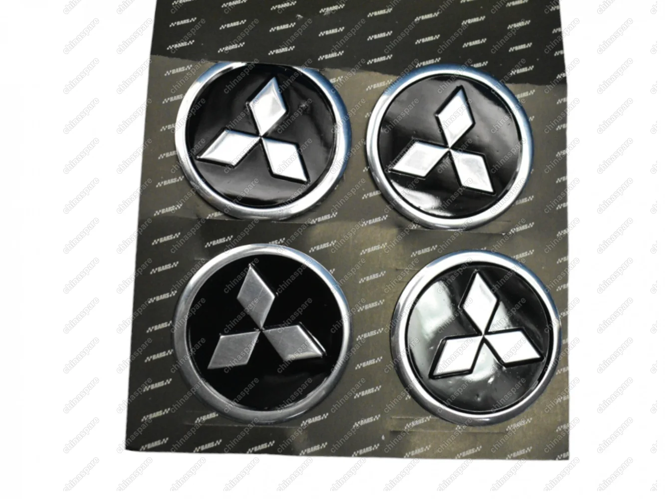 Наклейки на колпак ступицы с эмблемой Mitsubishi