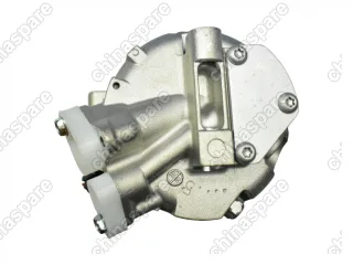 Компрессор кондиционера Nissan X-Trail T31 2,0