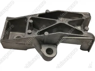 Кронштейн крепления правый