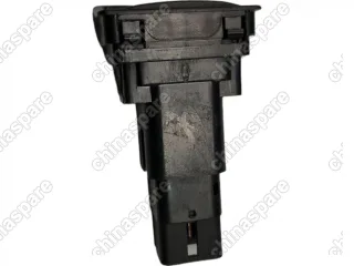 Кнопка включения обогрева правого сиденья Geely MK