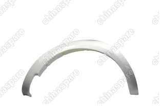 Накладка крыла заднего правого Mitsubishi L200