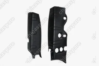 NNTR027402 Накладки на боковые стойки багажника для Nissan Terrano 2014—