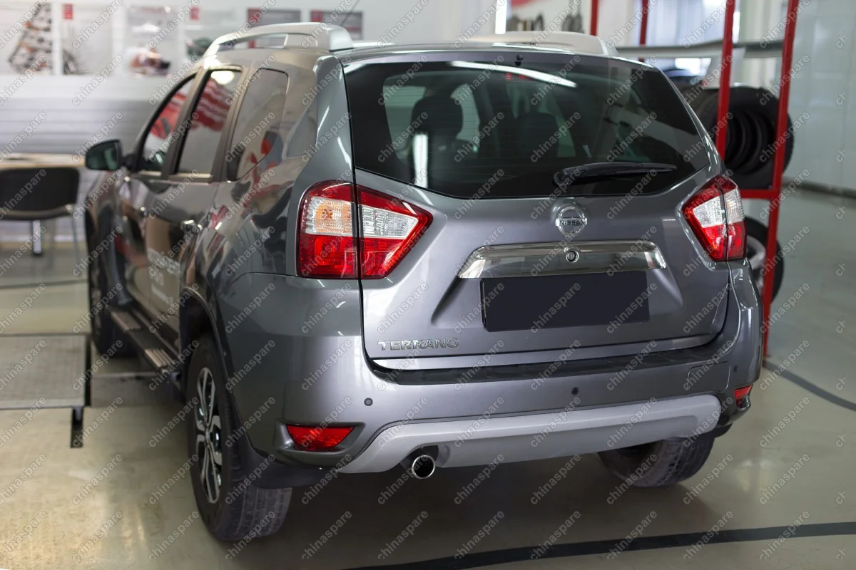 NNTR028702 Накладка на задний бампер для Nissan Terrano 2014—