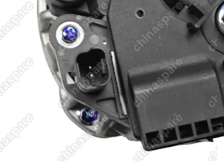 Генератор Renault Logan/Sandero 10-/Dacia Dokker/Lodgy 1.4/1.6 12-(90Amp/12 Volt,CW IR/F,-Groove Pulley) 6sc Dagger