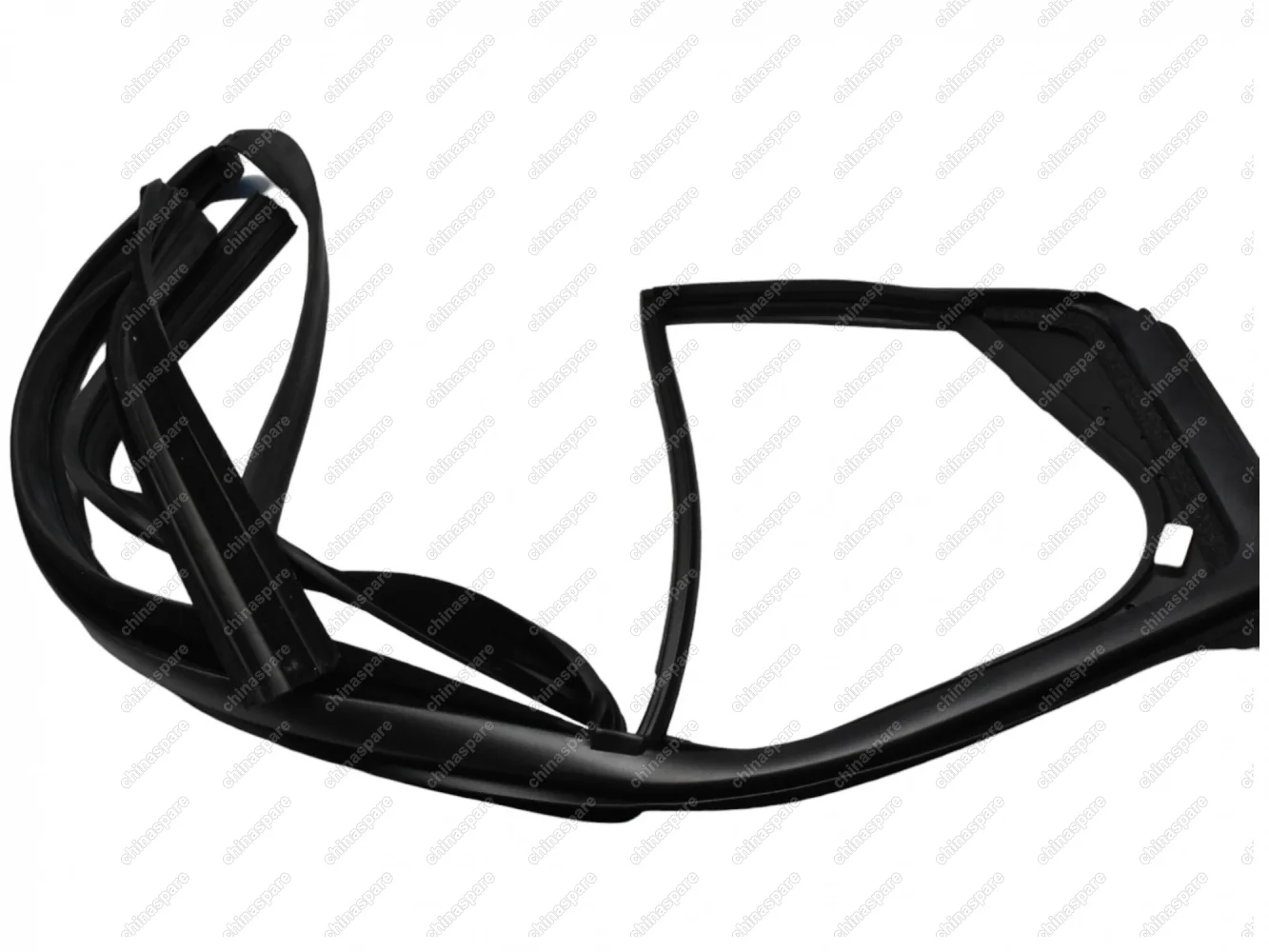 Уплотнитель стекла двери Chevrolet Cruze 2009-2016 J305