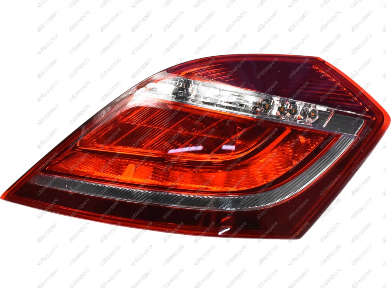 Фонарь задний правый Geely Emgrand 7