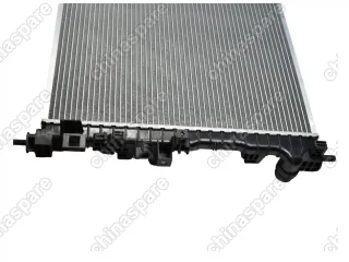 Радиатор охлаждения двигателя SAT Haval Jolion