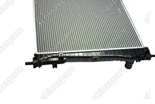 Радиатор охлаждения двигателя GAC GS8