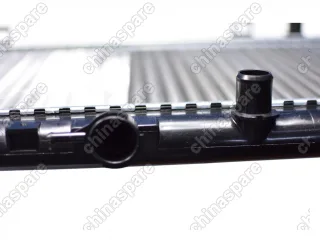 Радиатор охлаждения Nissan Almera N16, Primera P12 (QG/QR) LH 1,5-1,8 (00-08) MT